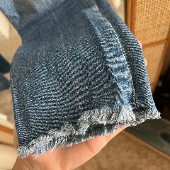 Abercrombie High Rise Jeans - Picture 3 of 3